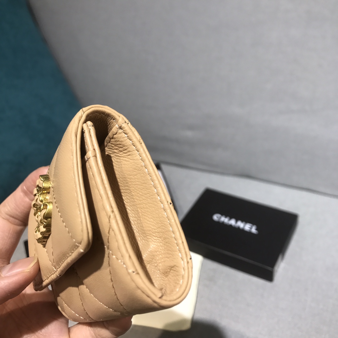 芸能人愛用Chanel シャネル 実物の写真 N品スーパーコピー財布代引き対応国内発送後払い安全必ず届く優良サイト